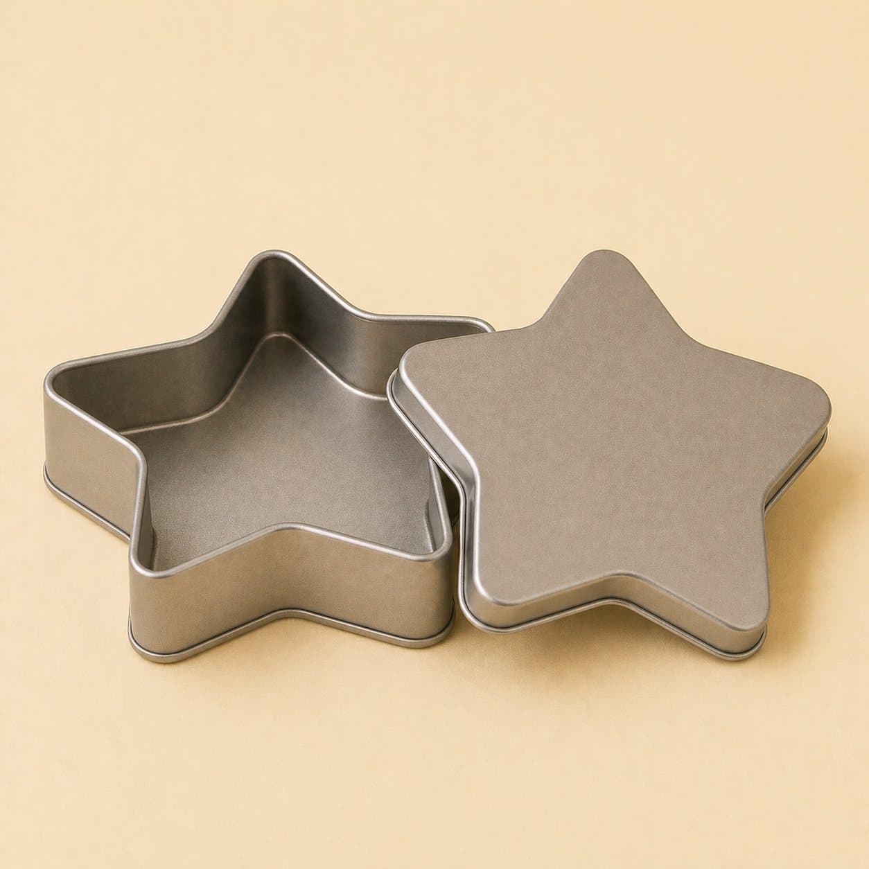 Star Shaped Tin